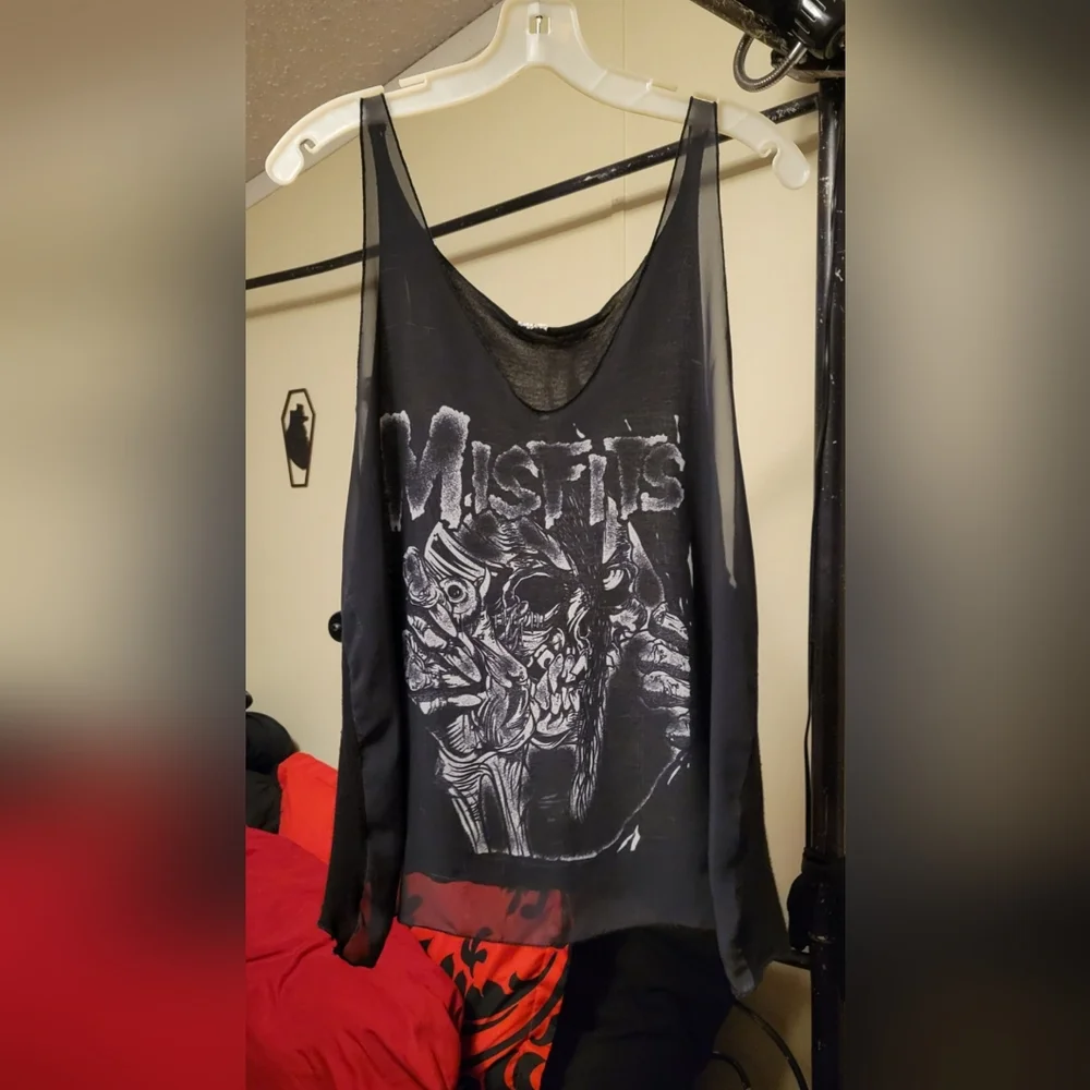 Vtg USA blk mesh Misfits skull mommy can I kill tonight graphics sheer tank XL - Picture 13 of 17